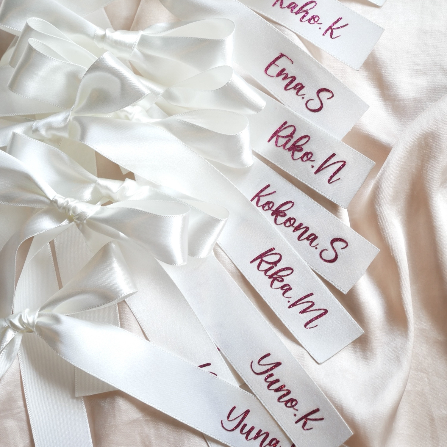 リボンテーブルナンバー◇4個〜お好きな場所に括り付けられる針金付き