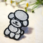ドック刺繍シールワッペン　トイプードル　PC・お散歩バックなどのワンポイントに