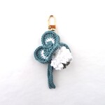 シロツメクサとクローバーのバッグチャーム*キーホルダー∵再販×3∵
