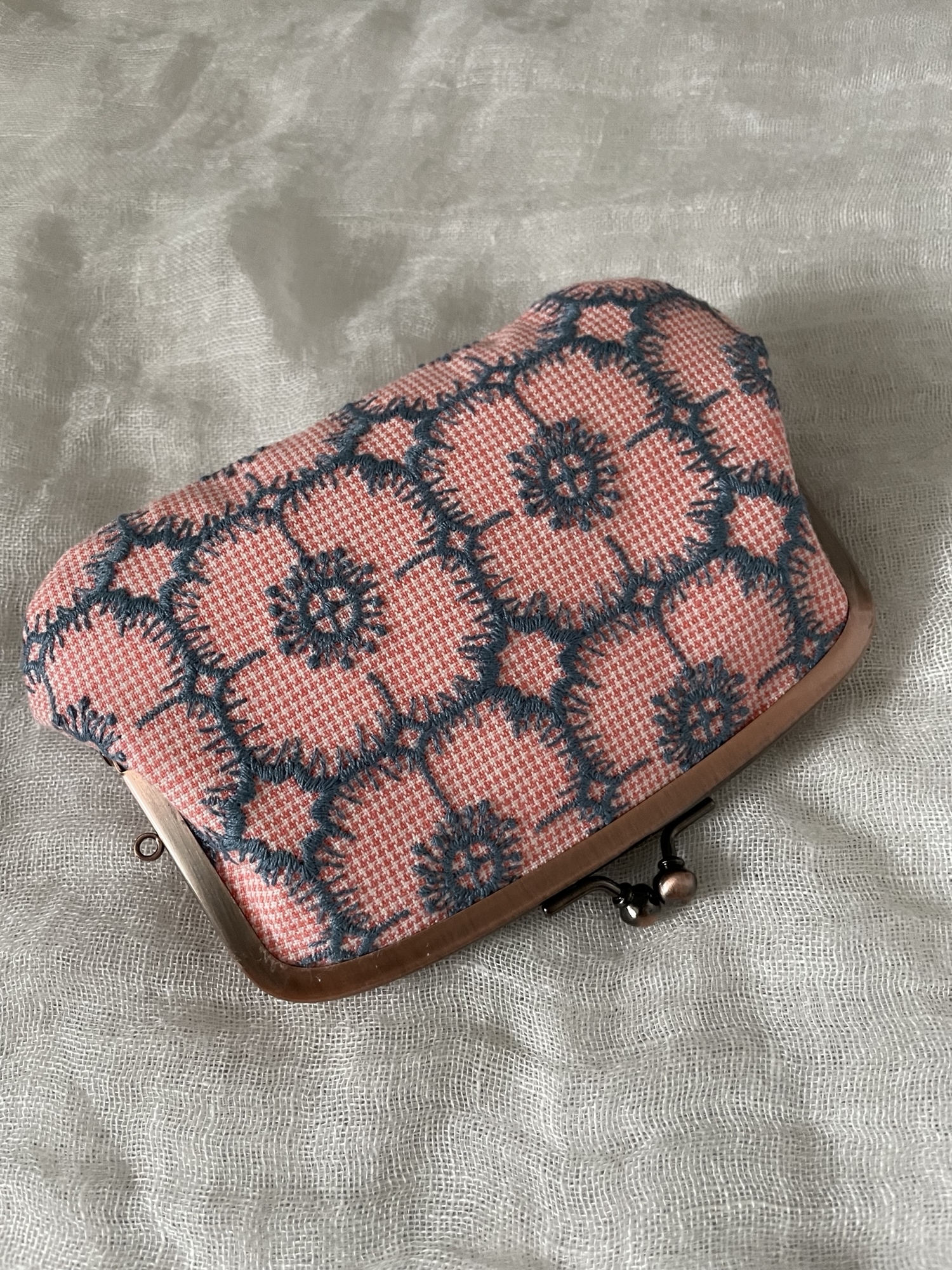 sale】親子がま口財布(anemoneピンク千鳥格子) - nijiiro
