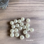 シュガーパール(オフホワイト)両穴8mm20個セット