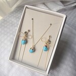 ターコイズの耳飾り（ピアス/イヤリング）とネックレス　ギフト　プレゼント　コフレ