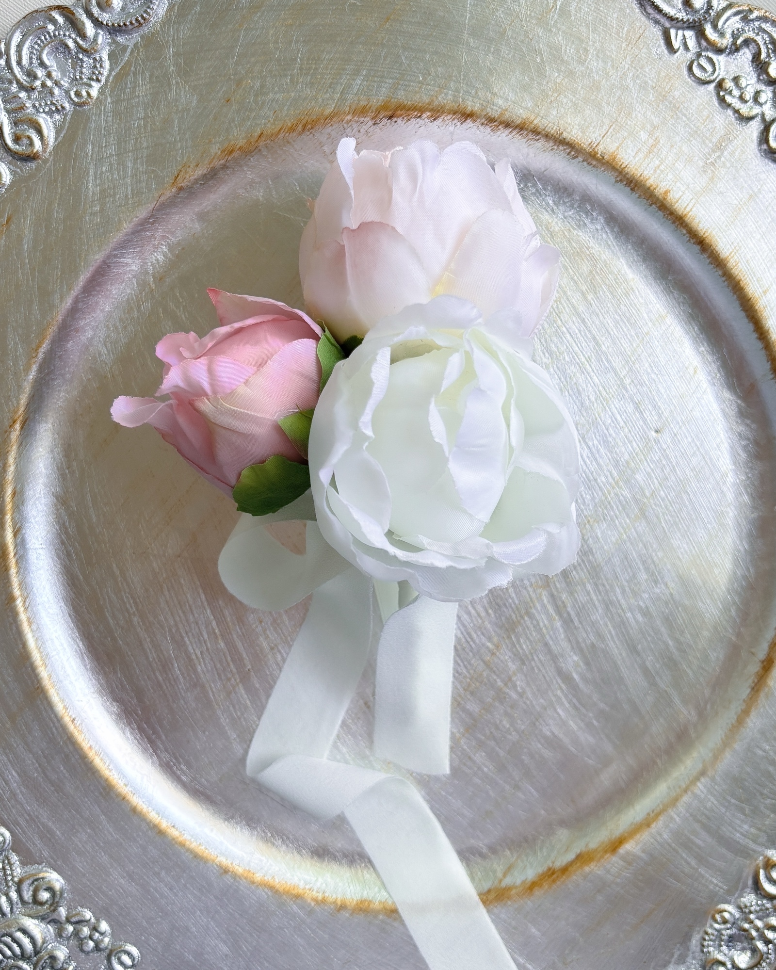 ピオニーつぼみブーケ - M floral wedding | minne byGMOペパボ 国内