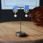 【ピアス・イヤリング】blue flower -white gradation-