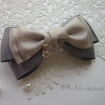 **shiny ribbon**バレッタ（グレー）
