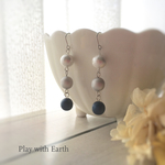 秋色Navy(ネイビー)ピアス
