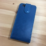 機種が選べる縦型革のスマホケース（中央にカメラなどがあるタイプはできません）　　　　　　　　　＊　左利き用も承ります　SCー０２３