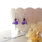 ムラサキの花のピアス