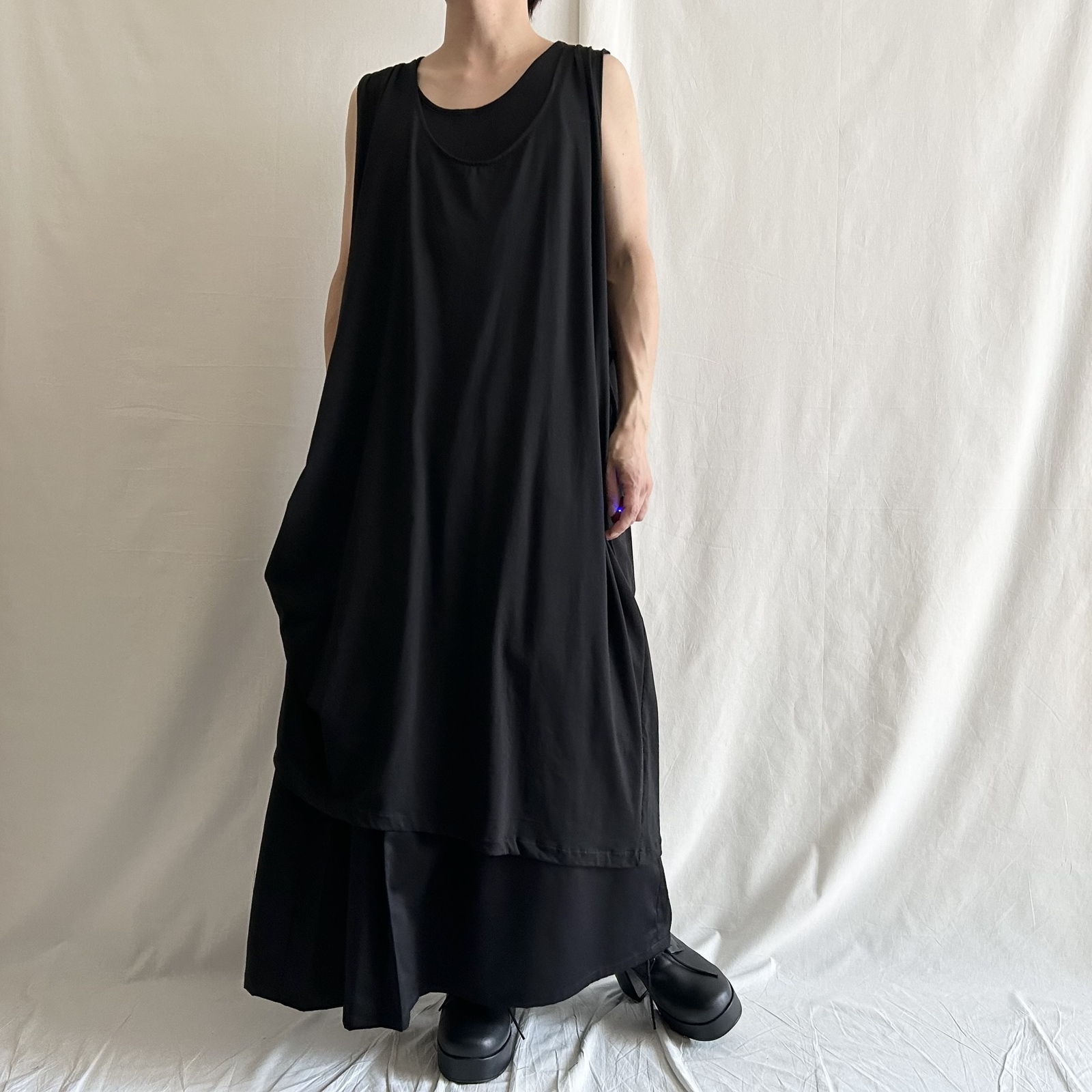 Tuck no-sleeve