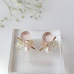 ★プレゼントに人気★ かすみ草 パール × さくら ピンクの小ぶり ピアス イヤリング　ハレの日