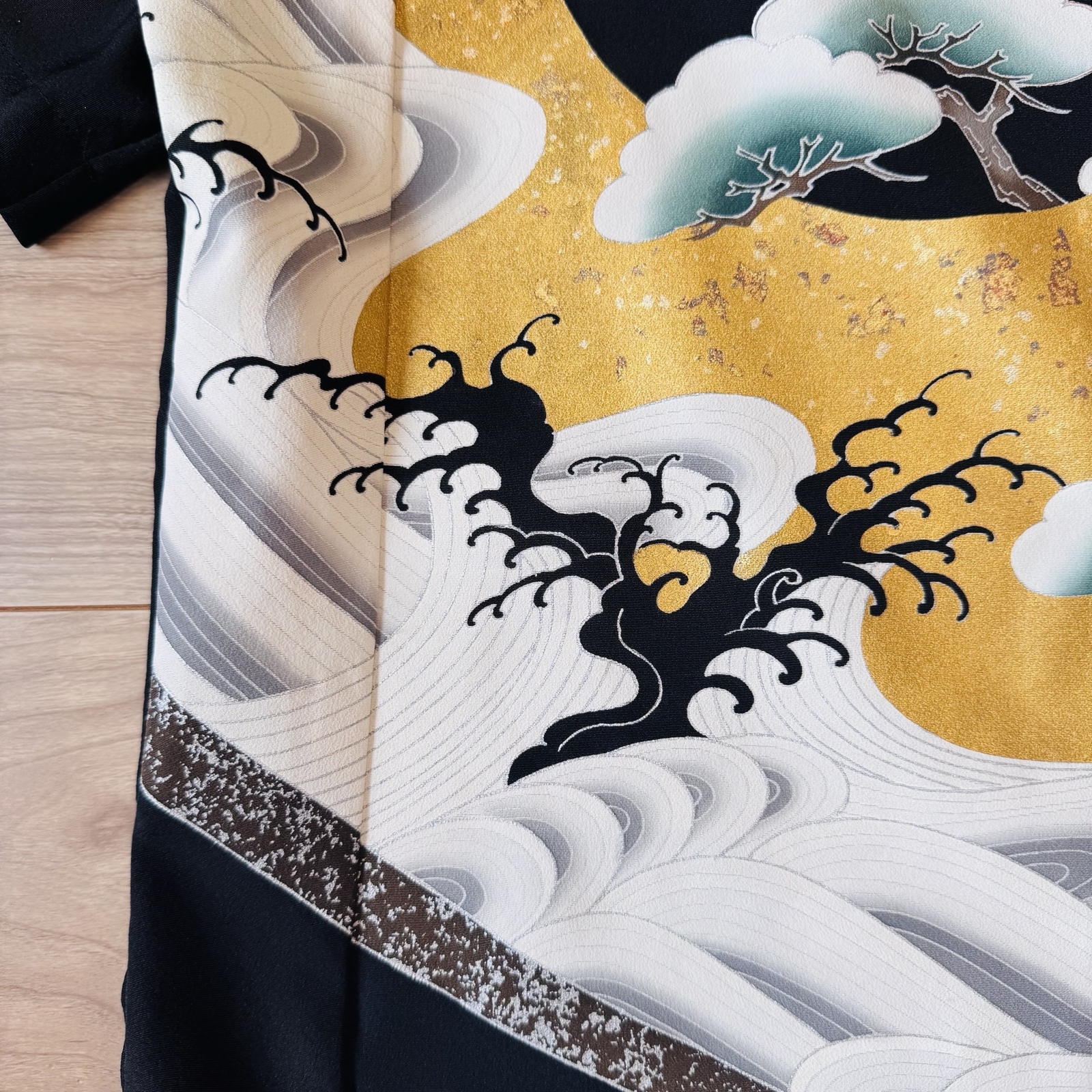一点物 リメイク 正絹 黒留袖 アロハシャツ メンズ 着物 波 松 黒