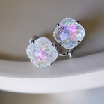 2pcs)3921)オリジナルイヤリング)rhodium diamond shape  crack pink )#1l