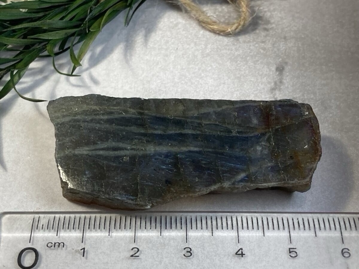 ✴︎ハイヤーセルフにリンク✴︎ 虹 ラブラドライト レインボー 磨き