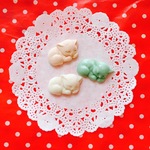 再入荷★優しい色の眠り猫カボション★3色セット