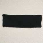 シンプルな黒色首カバー
