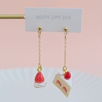 いちごのショートケーキ　ピアス/イヤリング　ミニチュア