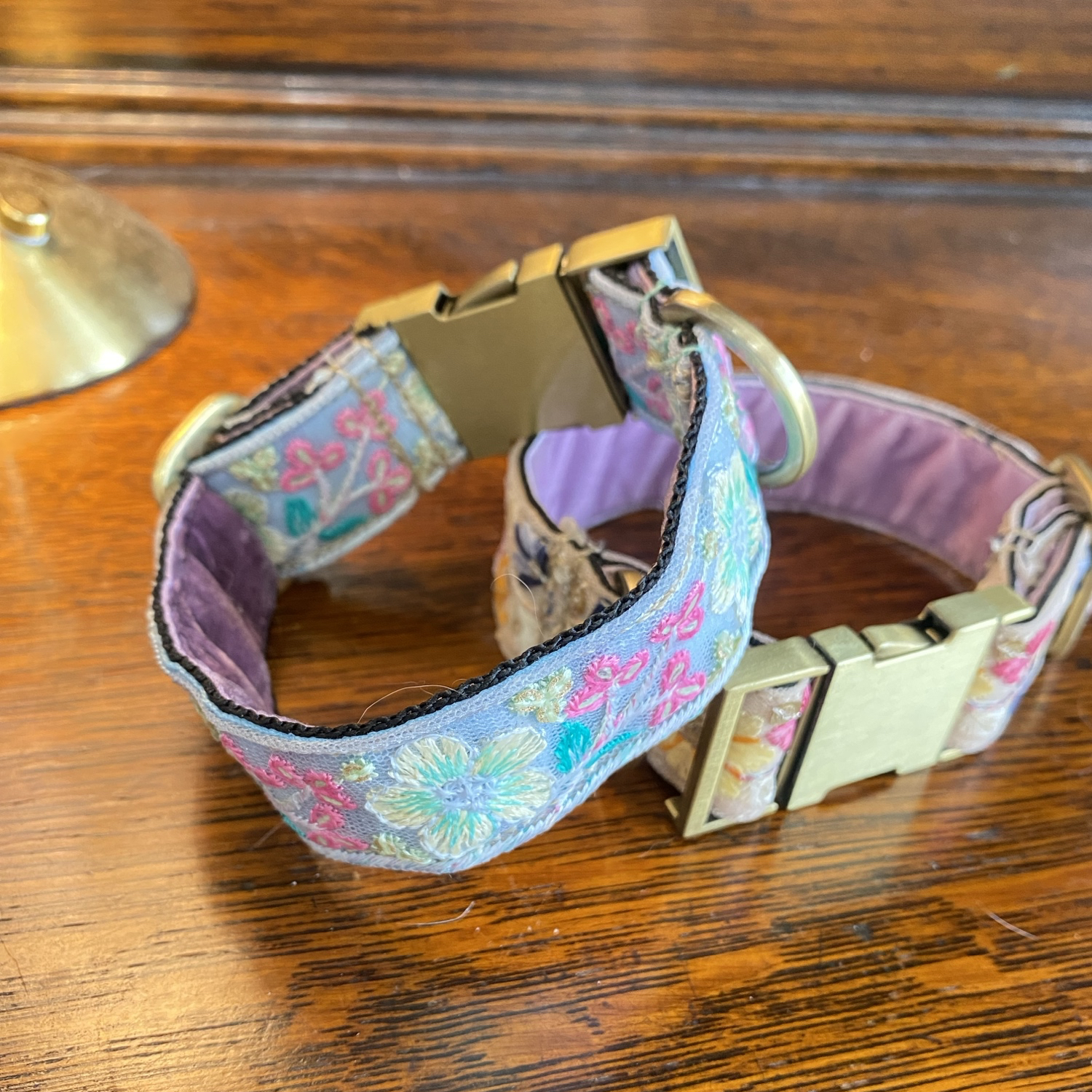 試作品販売 インド刺繍リボンの首輪 マーチンゲールタイプ(中型犬向け