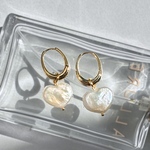 〈ピアス〉ふっくら大きなハートパールのフープピアス|淡水パール　バロックパール ハート真珠