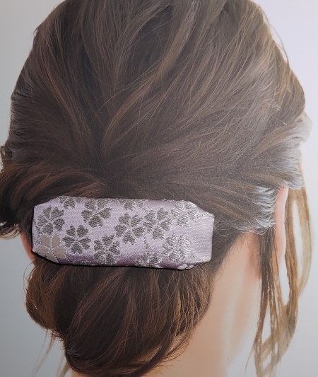 美しい ブルー お花 金継ぎ ライン 陶器 ヘアアクセサリー ヘアゴム