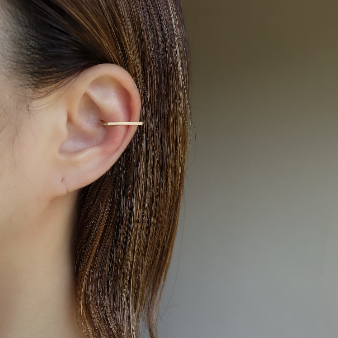 14kgf or Silver】つけっぱなしOK! シンプル 華奢 スタイリッシュ 極細
