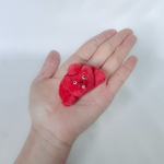 「あかくまブローチ」　ぬいぐるみブローチ