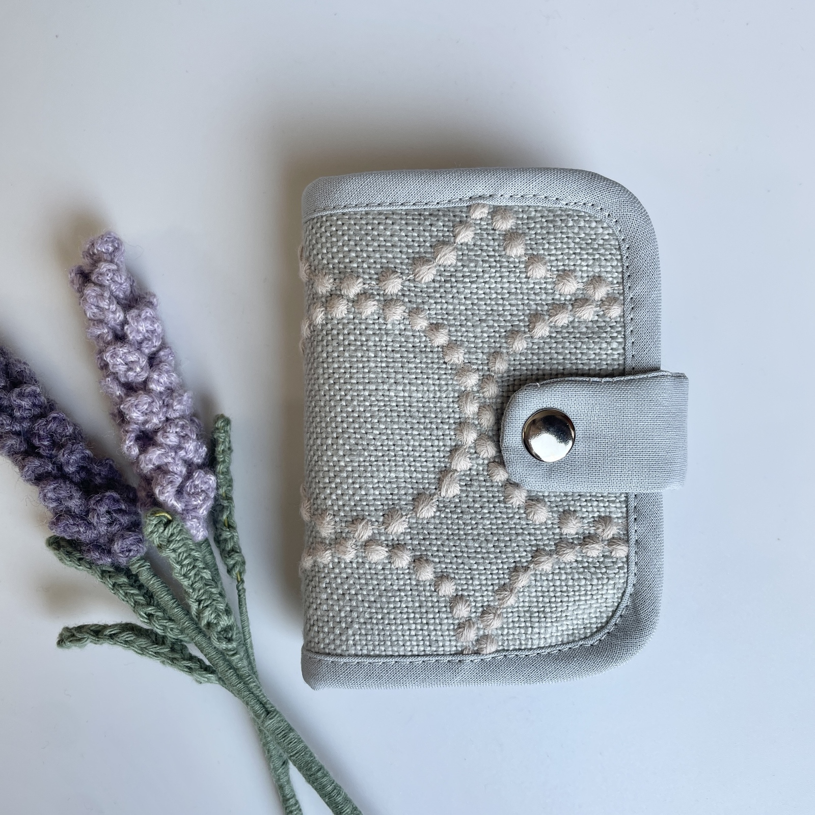♦︎専用♦︎ ミナペルホネン⚮̈ 豪華刺繍fun スリムがま口カード&パスケース ミナペルホネン - 名刺・カードケースの人気通販 | minne byGMO