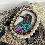 刺繍ブローチ　鳩