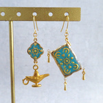 アラジンと魔法のランプと絨毯・月と太陽と濃い色ピーコックグリーン