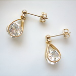 Zirconia Drop Gold Charm Piercs ＆ Earring