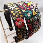 SALE🎉 インド刺繍リボン カチューシャ　No.A050真ん中
