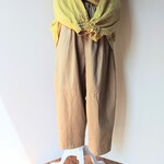 〈お肌に優しい〉ツイルすっきりバルーンパンツ