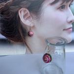 薔薇てまりのピアス  ピンク
