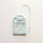トゥシューズ刺繍　お守り (みずいろ×think of me)
