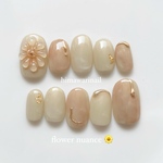 ニュアンスネイル フラワーネイル🌼 ネイルチップ
