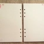 システム手帳リフィル　A5サイズ　レース柄マス目メモ（ピンク）　20穴も対応