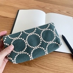 mina perhonen  tambourine　ペンケース　グリーン　　ミナペルホネン の刺繍生地　タンバリン　ポーチ　コスメポーチ　