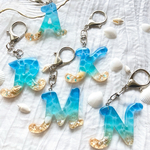 𓊆オーダー𓊇海塗り　レジン　イニシャル　キーホルダー　海　海レジン