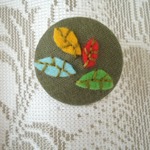 刺繍ブローチ　もったいないから