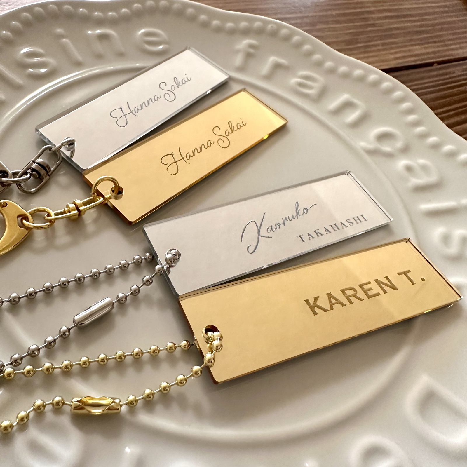 木の名入れキーホルダー 席札にもオススメ ペア 推し活 結婚式 披露宴