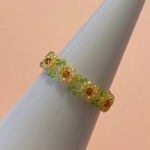 小さなお花のビーズリング（ひまわり）