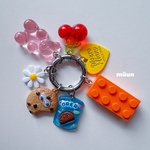 🍪じゃらじゃらチャーム　ストラップ　スマイルビーズ　ストラップ　ビーズアクセサリー　iPhoneケース アクセサリー　プラビーズ　プラチェーン  プラパーツ　