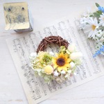 手のひらに乗る🌻ひまわりリース〜紫陽花リース／プチギフト／サマーリース／夏リース／向日葵　約10センチ