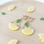 フレッシュレモンネコ🍋イヤリング／ピアス .猫ねこ