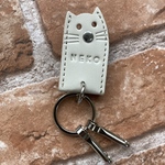 【名入れ無料】ネコのキーホルダー【栃木レザーヌメ革】
