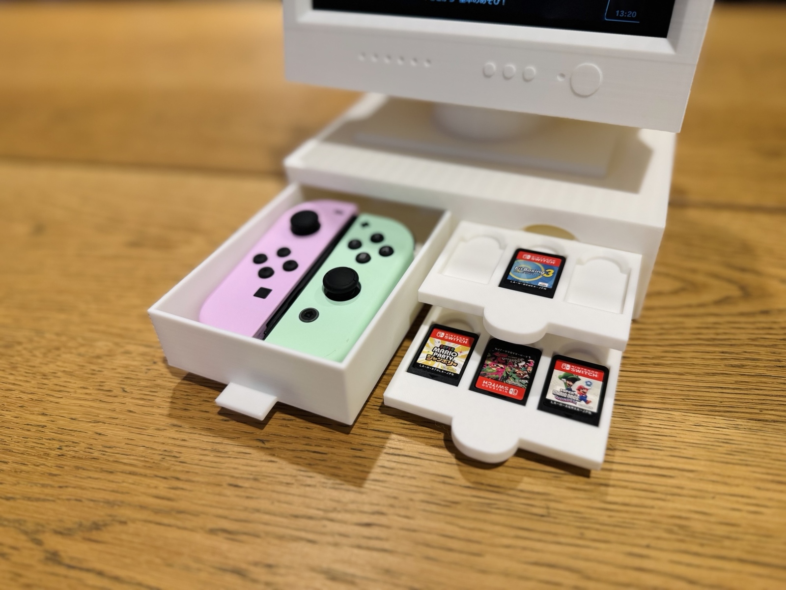 レトロPC風Nintendo Swichスタンド レトロPC風Nintendo Swichスタンド - デジタルものづくり工房