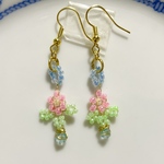 ハンドメイド ビーズ 花モチーフ ピアス