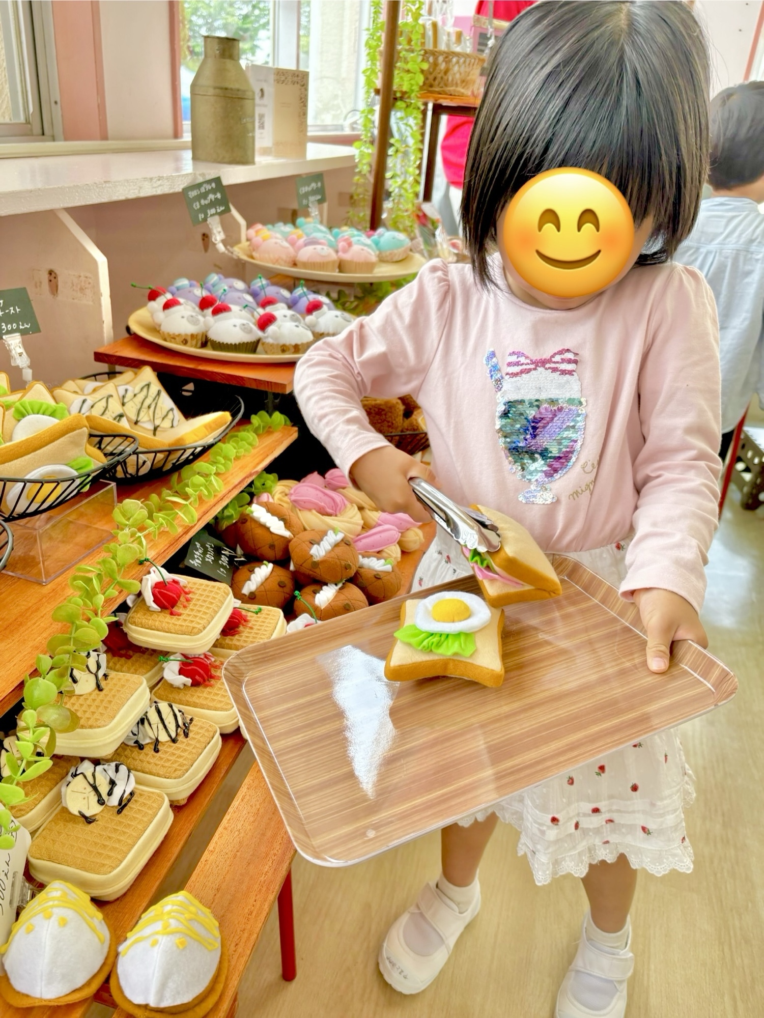 おままごと☆フェルトのおかわりパン③ ロールケーキや人気のカレー