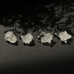 モロッコ産水晶 原石 ピアス イヤリング 鉱物 天然石 金属アレルギー対応 ハンドメイド アクセサリー パワーストーン (No.2916)
