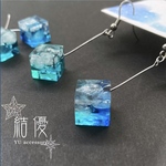 宇宙・揺れる氷・水晶の欠片/ピアス/ノンホールピアス