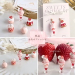 再販【チャーム/片耳】単品イチゴ🍓のピンクスイーツ　ミニチュア　ミニチュアスイーツ　フェイクフード　フェイクスイーツ　イチゴ　ケーキ　パフェ　モンブラン　ミニチュアアクセサリー　ピンク 